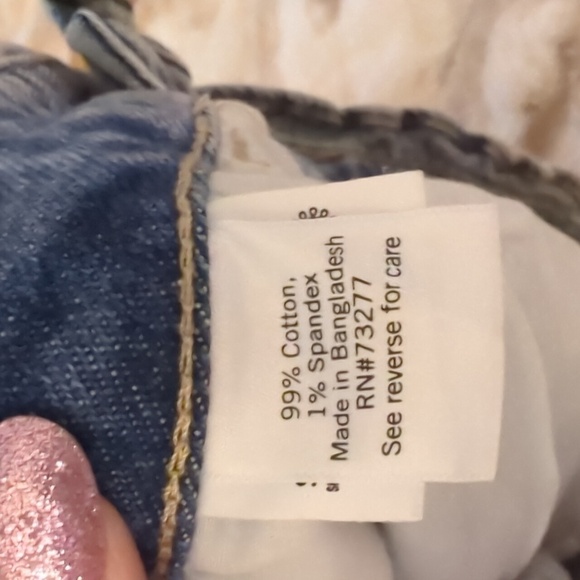 Unlock Your Inner Rebel with Our Distressed Denim Skirt - Perfect for Festivals - Picture 11 of 11